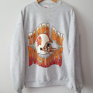 buccaneers crewneck